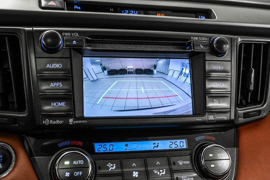 2015 Toyota RAV4 in Brossard, Quebec - 32 - w1024h768px