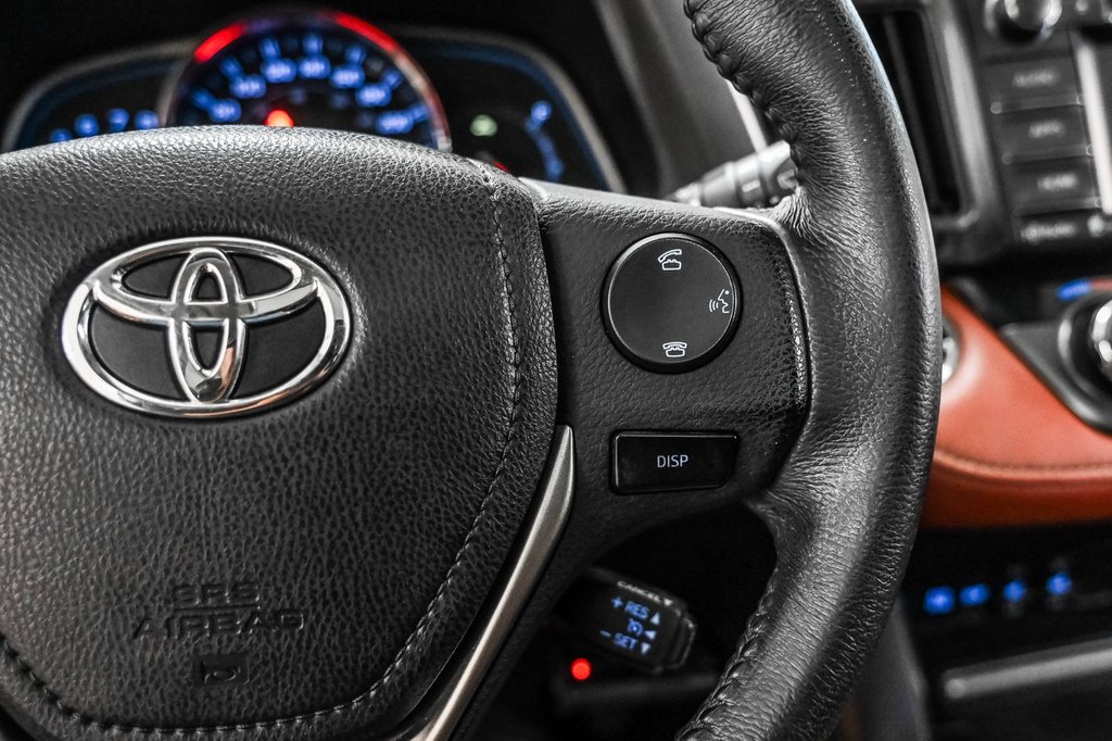 2015 Toyota RAV4 in Brossard, Quebec - 24 - w1024h768px