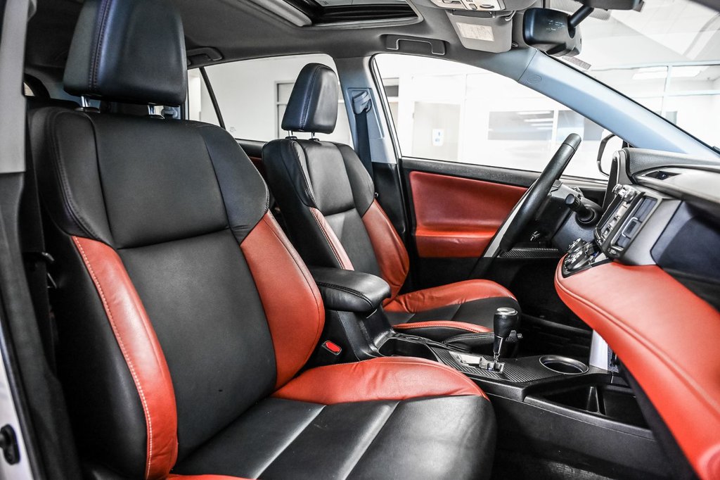2015 Toyota RAV4 in Brossard, Quebec - 39 - w1024h768px