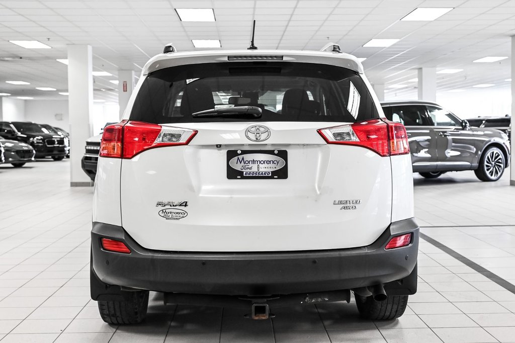2015 Toyota RAV4 in Brossard, Quebec - 8 - w1024h768px