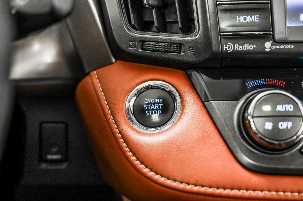 2015 Toyota RAV4 in Brossard, Quebec - 29 - w1024h768px