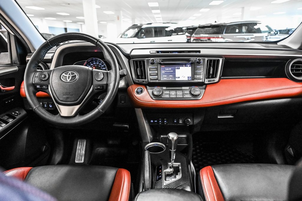 2015 Toyota RAV4 in Brossard, Quebec - 34 - w1024h768px