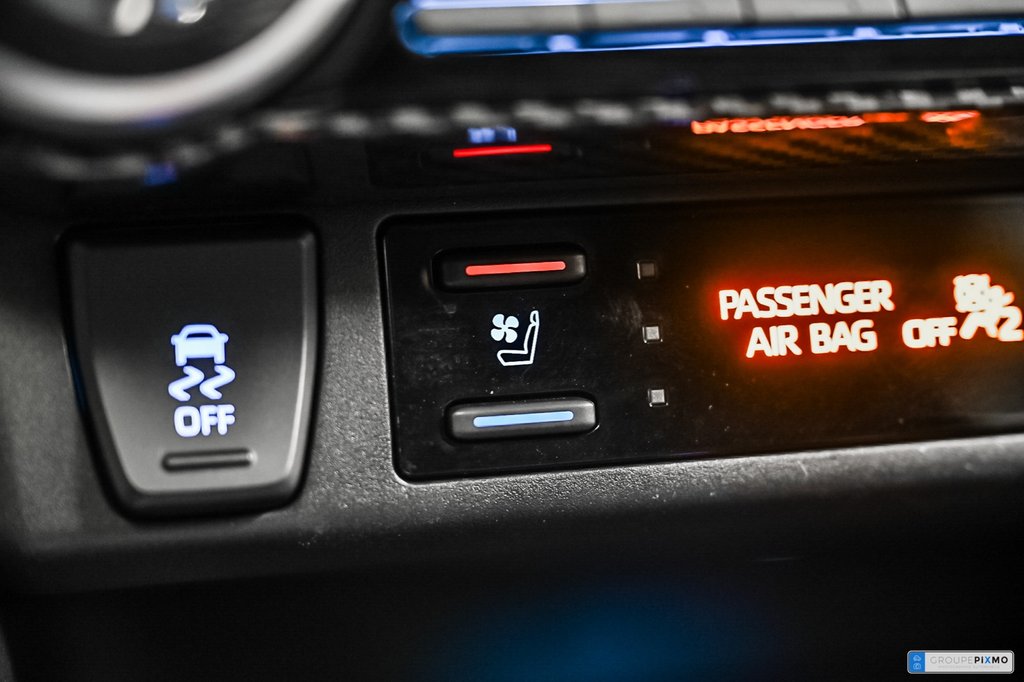 Toyota RAV4  2020 à Brossard, Québec - 28 - w1024h768px