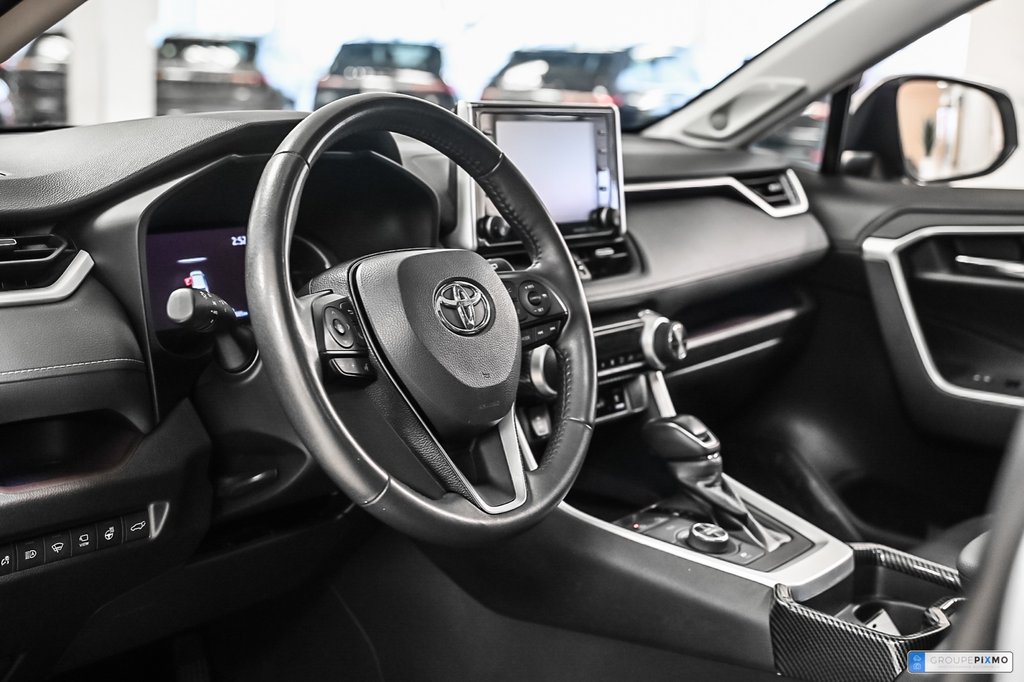 Toyota RAV4  2020 à Brossard, Québec - 20 - w1024h768px