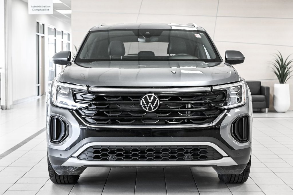 Volkswagen Atlas Cross Sport  2024 à Brossard, Québec - 2 - w1024h768px