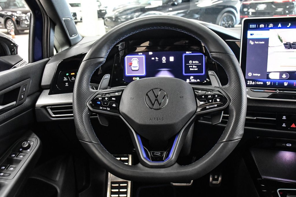 2025 Volkswagen Golf R in Brossard, Quebec - 24 - w1024h768px