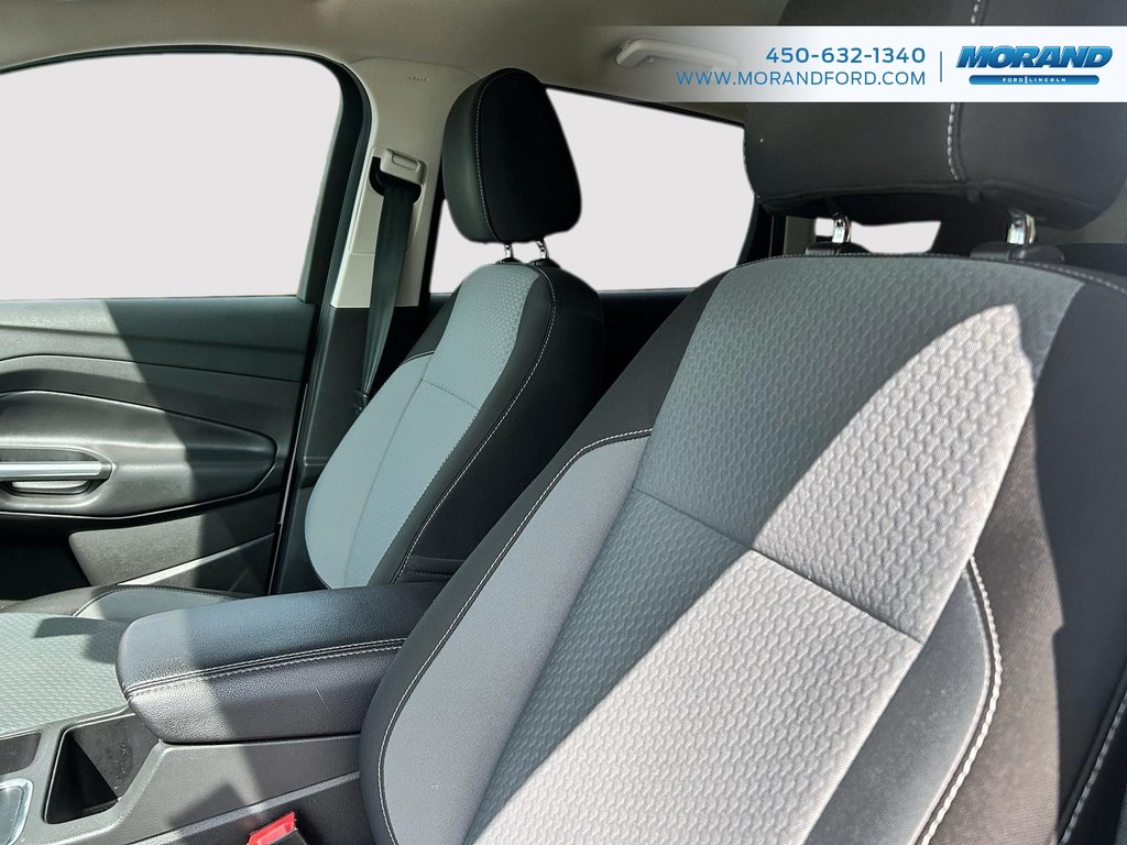 2017 Ford Escape SE in Sainte-Catherine, Quebec - 14 - w1024h768px