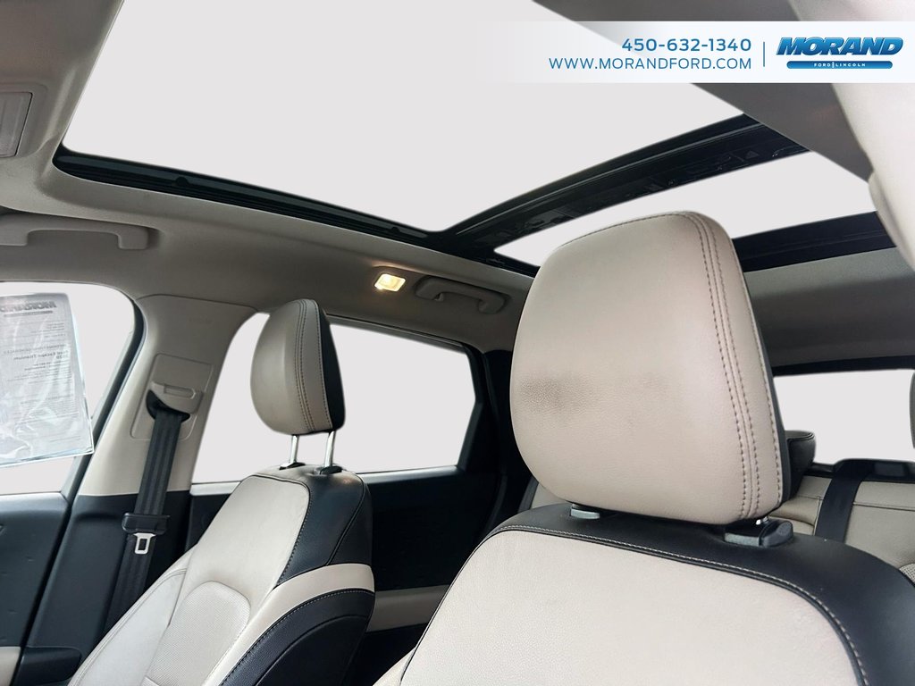 Ford Escape Titanium 2020 à Sainte-Catherine, Québec - 16 - w1024h768px