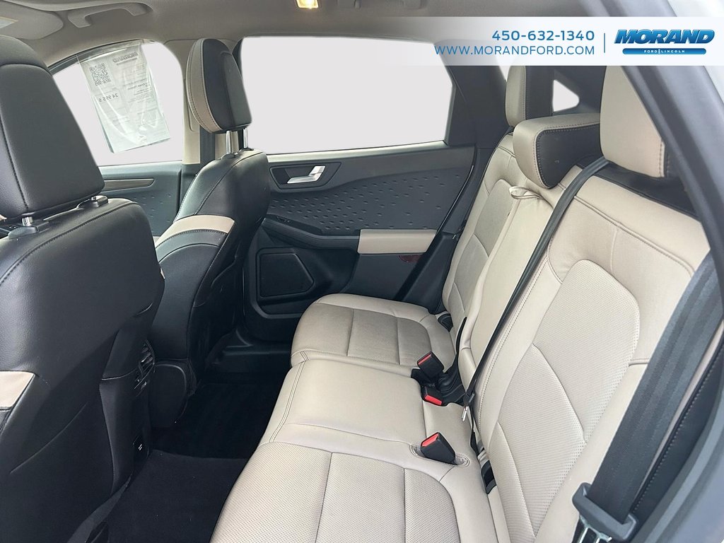 Ford Escape Titanium 2020 à Sainte-Catherine, Québec - 12 - w1024h768px