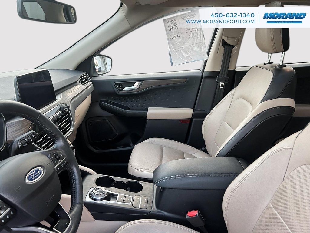 Ford Escape Titanium 2020 à Sainte-Catherine, Québec - 15 - w1024h768px