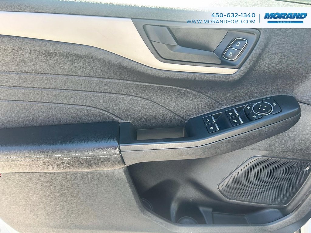 Ford Escape SE Plug-In Hybrid 2022 à Sainte-Catherine, Québec - 11 - w1024h768px