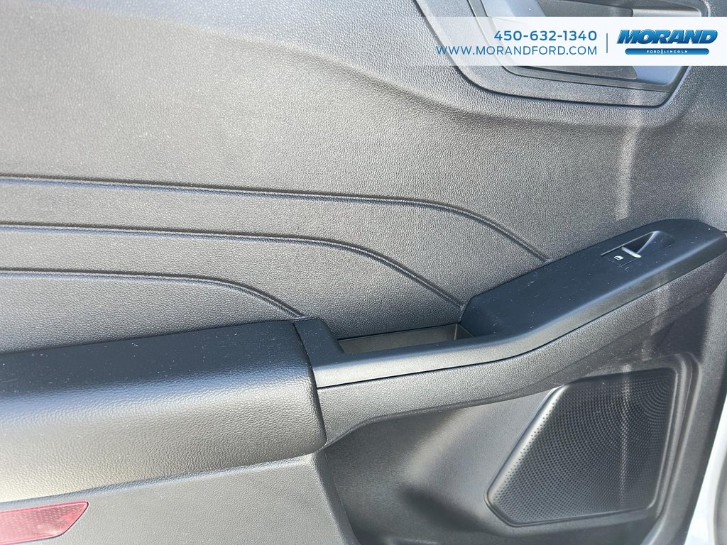 2022 Ford Escape SE awd in Sainte-Catherine, Quebec - 10 - w1024h768px