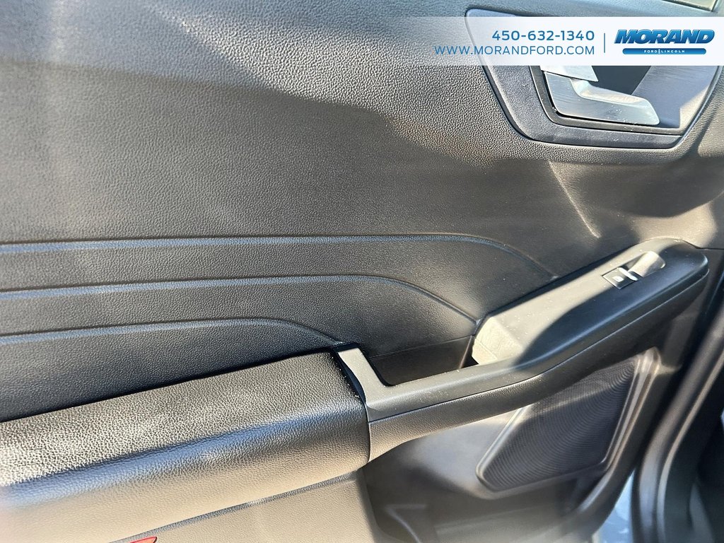 Ford Escape PHEV 2024 à Sainte-Catherine, Québec - 11 - w1024h768px