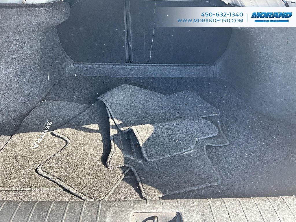 Ford Explorer XLT 2019 à Sainte-Catherine, Québec - 8 - w1024h768px