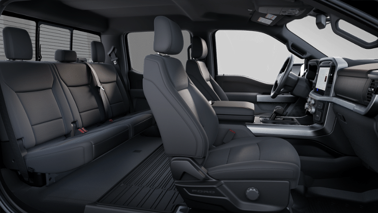 Ford F-150 Lightning XLT 2025 à Sainte-Catherine, Québec - 6 - w1024h768px