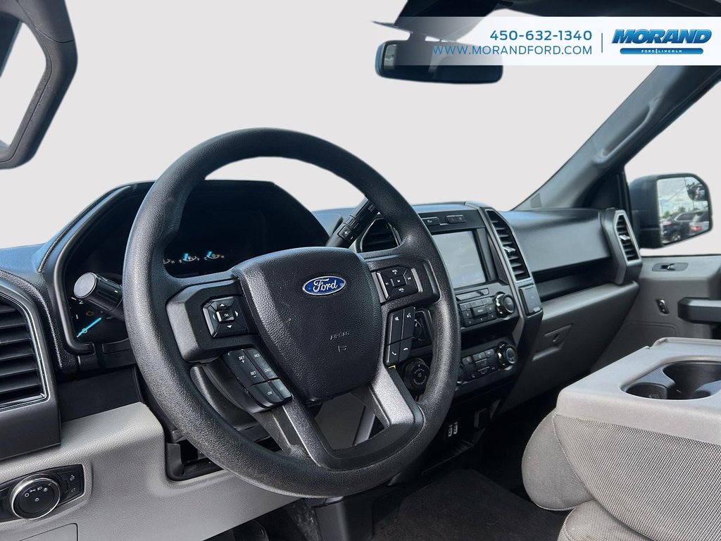2020 Ford F-150 in Sainte-Catherine, Quebec - 14 - w1024h768px