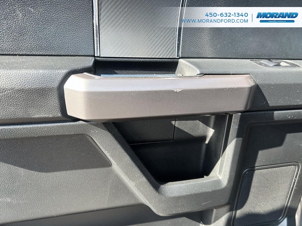 Ford F-150 XLT 2020 à Sainte-Catherine, Québec - 11 - w1024h768px