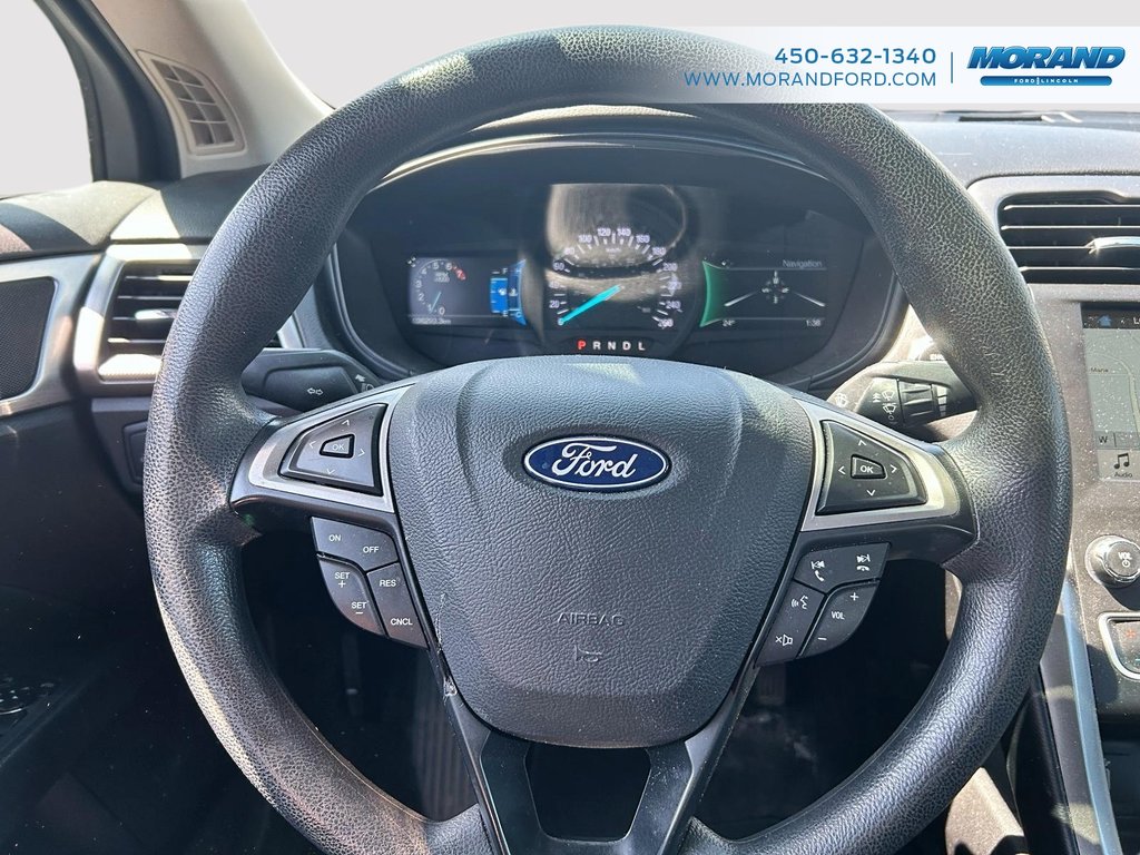 2018 Ford Fusion SE in Sainte-Catherine, Quebec - 13 - w1024h768px