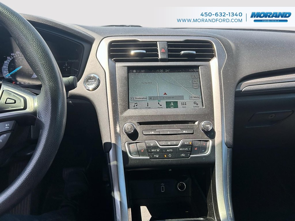 2018 Ford Fusion SE in Sainte-Catherine, Quebec - 15 - w1024h768px