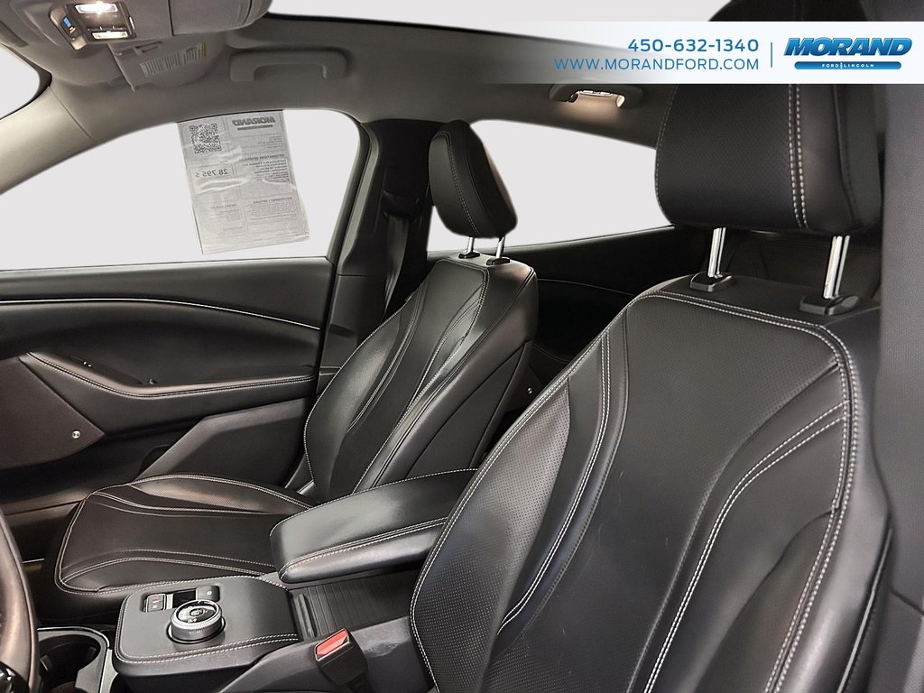 2021 Ford Mustang Mach-E Premium in Sainte-Catherine, Quebec - 15 - w1024h768px