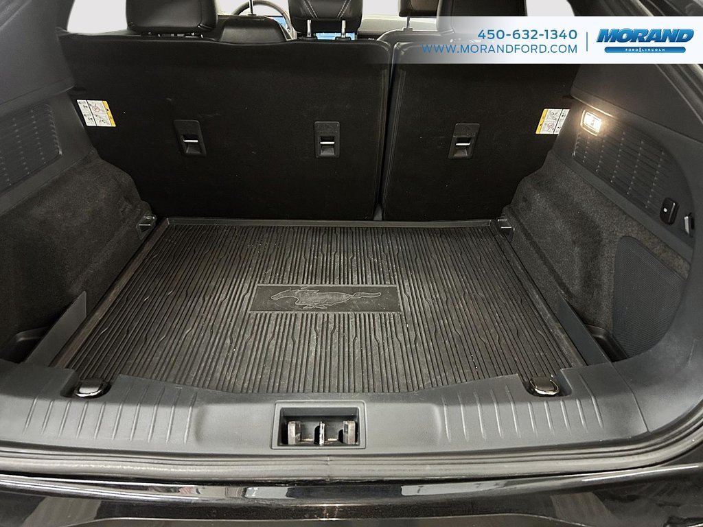 2021 Ford Mustang Mach-E Premium in Sainte-Catherine, Quebec - 10 - w1024h768px