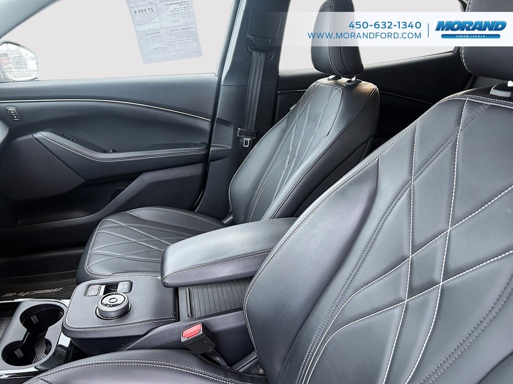 2023 Ford Mustang Mach-E Select in Sainte-Catherine, Quebec - 15 - w1024h768px