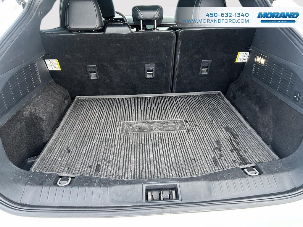 2023 Ford Mustang Mach-E Select in Sainte-Catherine, Quebec - 9 - w1024h768px