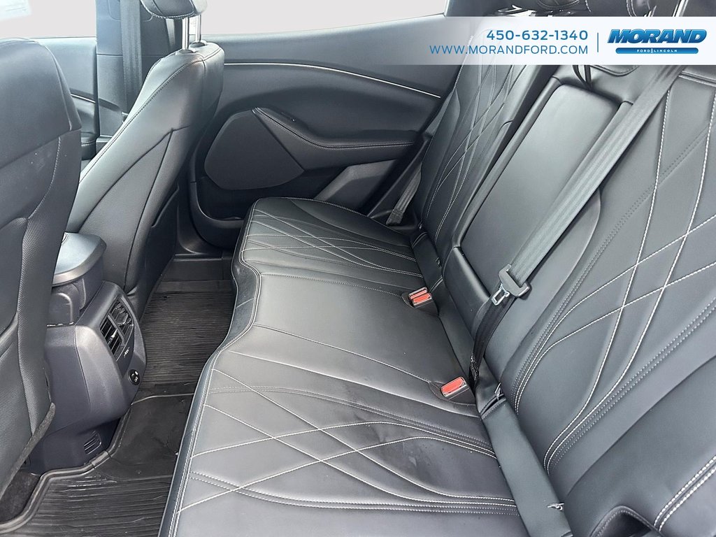 2023 Ford Mustang Mach-E Select in Sainte-Catherine, Quebec - 12 - w1024h768px