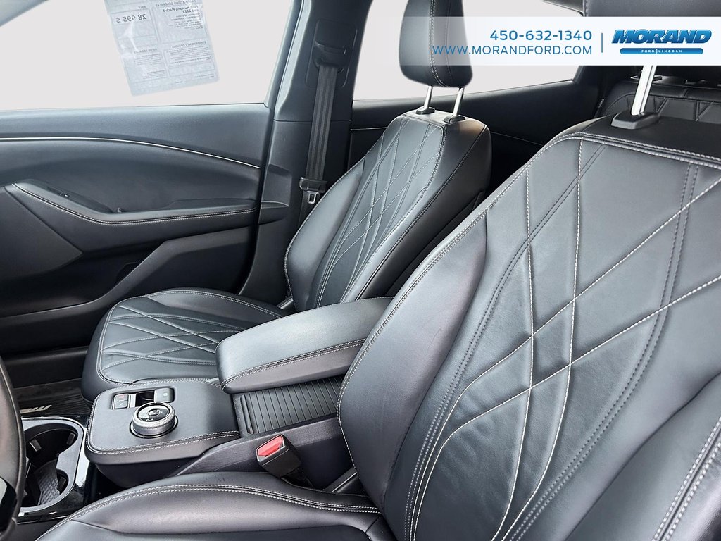 2023 Ford Mustang Mach-E Select in Sainte-Catherine, Quebec - 15 - w1024h768px