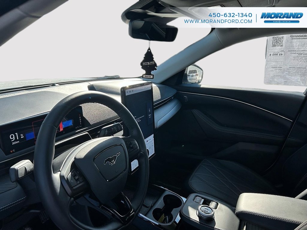 2024 Ford Mustang Mach-E Select in Sainte-Catherine, Quebec - 14 - w1024h768px