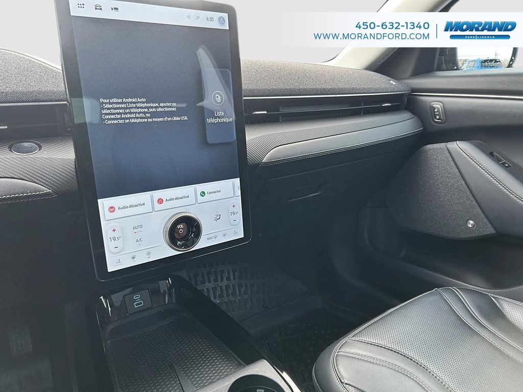 2024 Ford Mustang Mach-E Premium in Sainte-Catherine, Quebec - 17 - w1024h768px