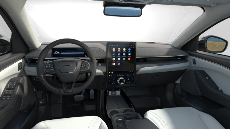 2025 Ford Mustang Mach-E PREMIUM in Sainte-Catherine, Quebec - 7 - w1024h768px