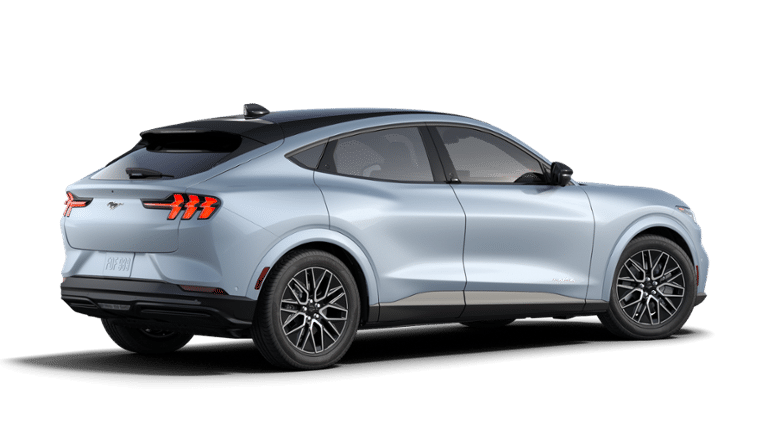 2025 Ford Mustang Mach-E Premium in Sainte-Catherine, Quebec - 3 - w1024h768px