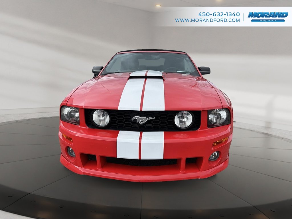 Ford Mustang GT convertible 2007 à Sainte-Catherine, Québec - 2 - w1024h768px