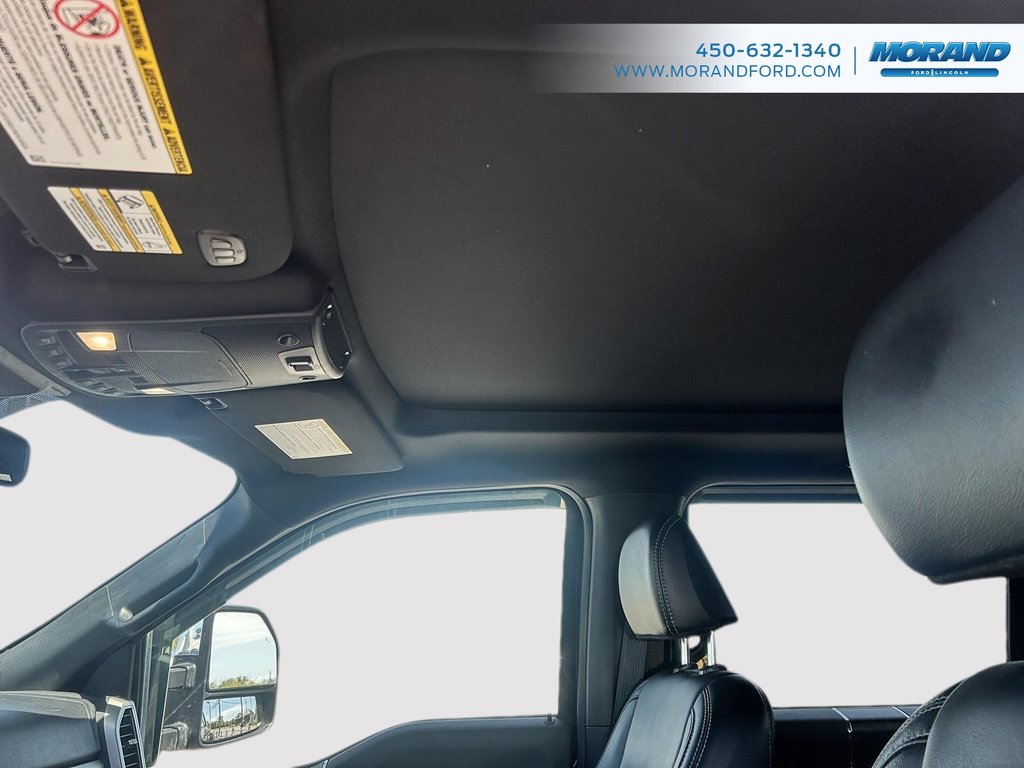 2022 Ford Super Duty F-350 DRW in Sainte-Catherine, Quebec - 14 - w1024h768px