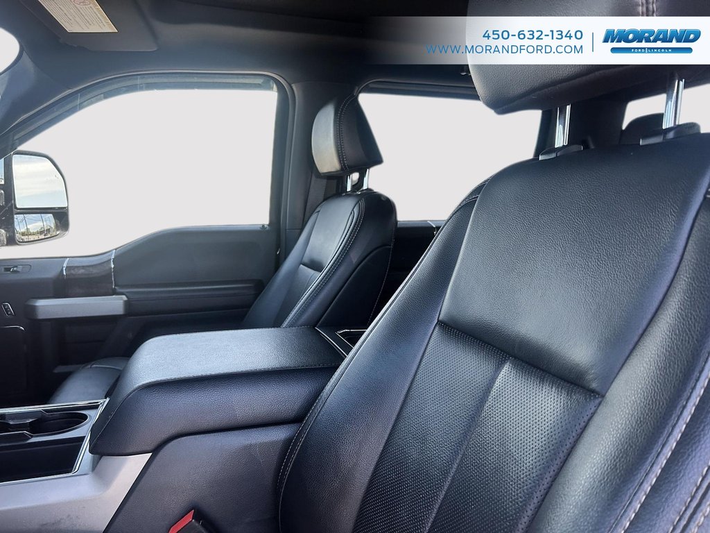 2022 Ford Super Duty F-350 DRW in Sainte-Catherine, Quebec - 13 - w1024h768px