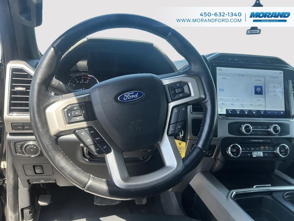 2022 Ford Super Duty F-350 DRW in Sainte-Catherine, Quebec - 15 - w1024h768px