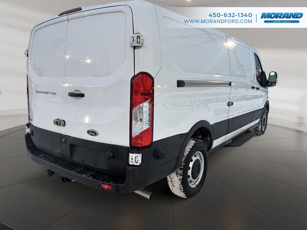 Ford Transit Cargo Van  2024 à Sainte-Catherine, Québec - 3 - w1024h768px