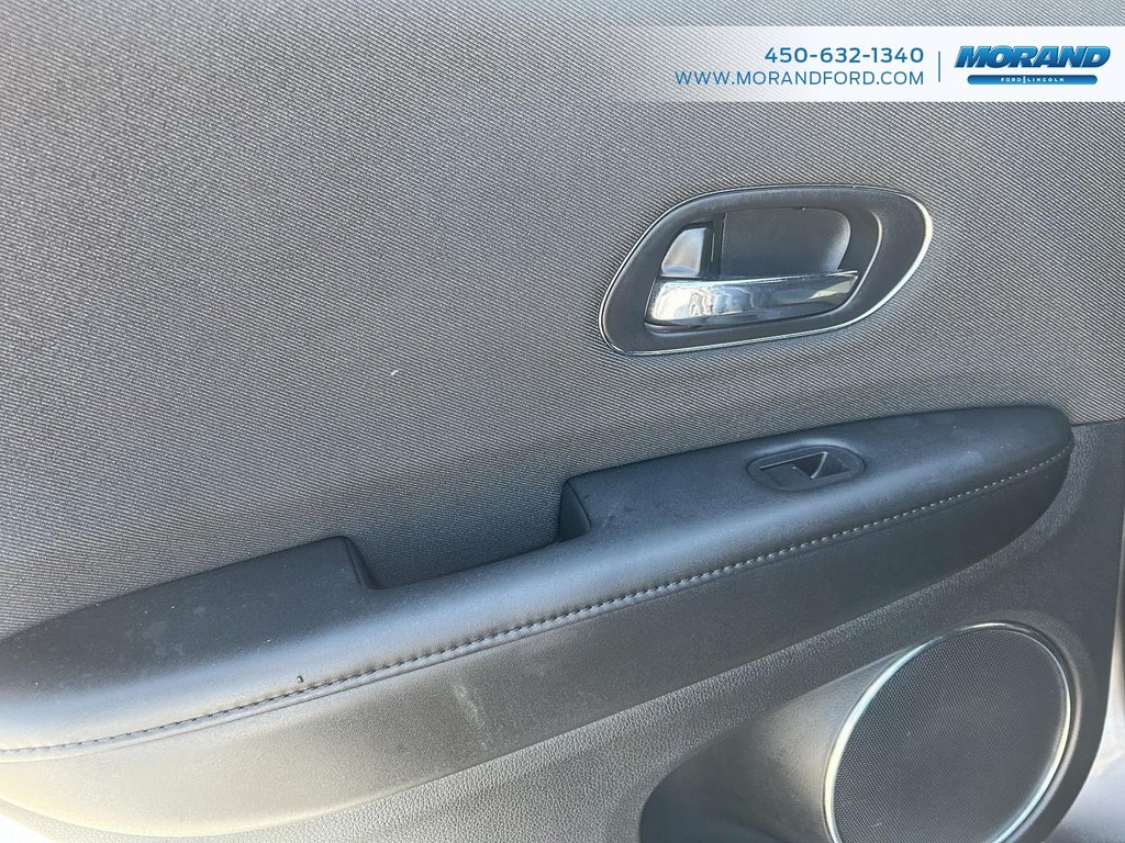 2019 Honda HR-V Sport awd in Sainte-Catherine, Quebec - 10 - w1024h768px