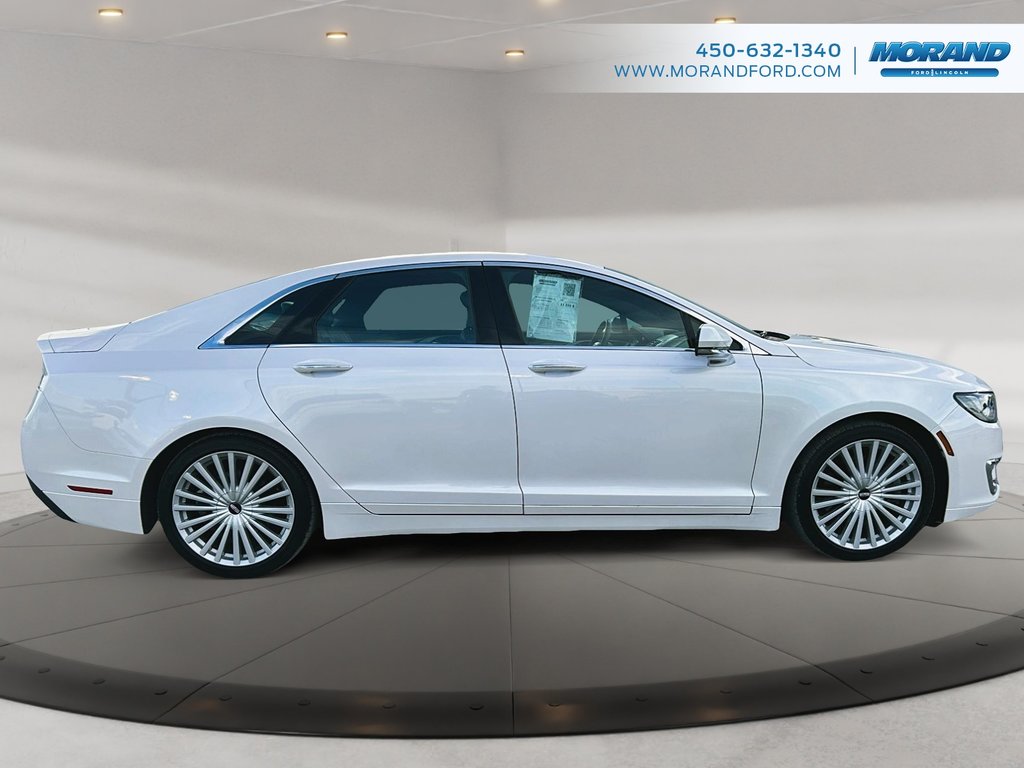 2017 Lincoln MKZ Reserve in Sainte-Catherine, Quebec - 2 - w1024h768px