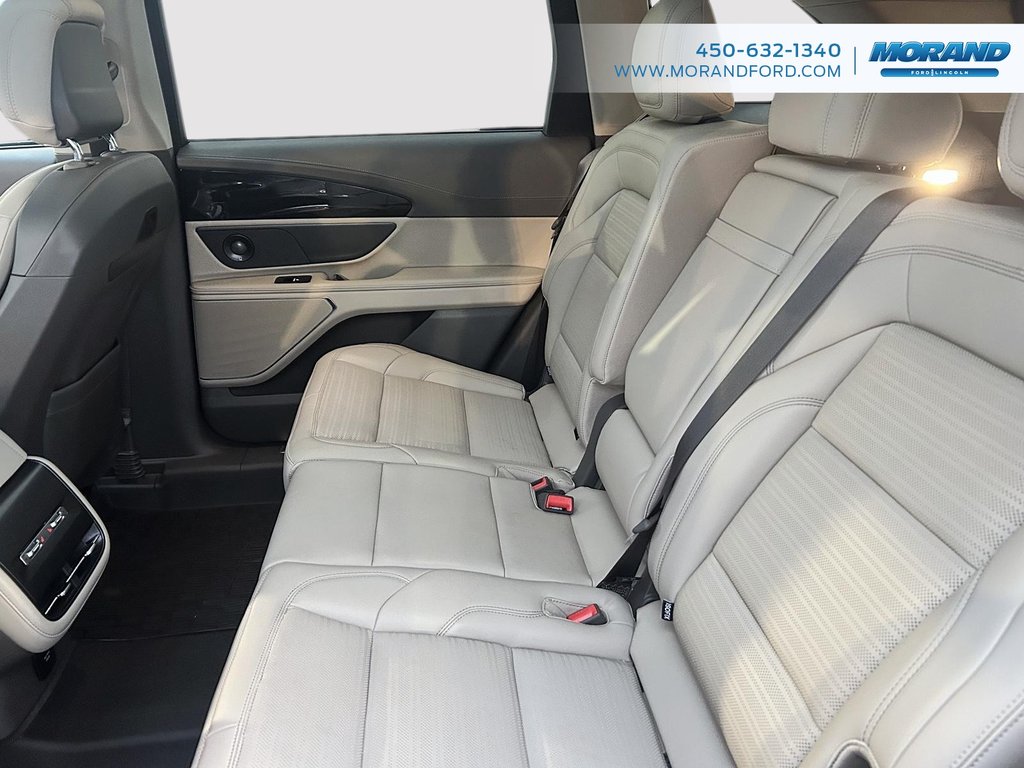 Lincoln Nautilus Reserve 2024 à Sainte-Catherine, Québec - 12 - w1024h768px