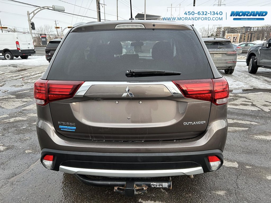 Mitsubishi Outlander ES 2016 à Sainte-Catherine, Québec - 5 - w1024h768px