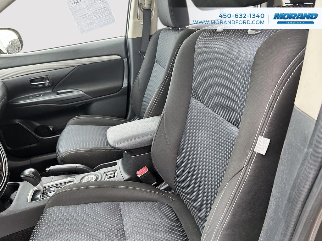 Mitsubishi Outlander ES 2016 à Sainte-Catherine, Québec - 14 - w1024h768px