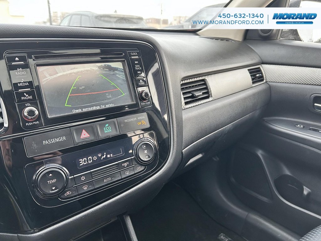 Mitsubishi Outlander ES 2016 à Sainte-Catherine, Québec - 20 - w1024h768px