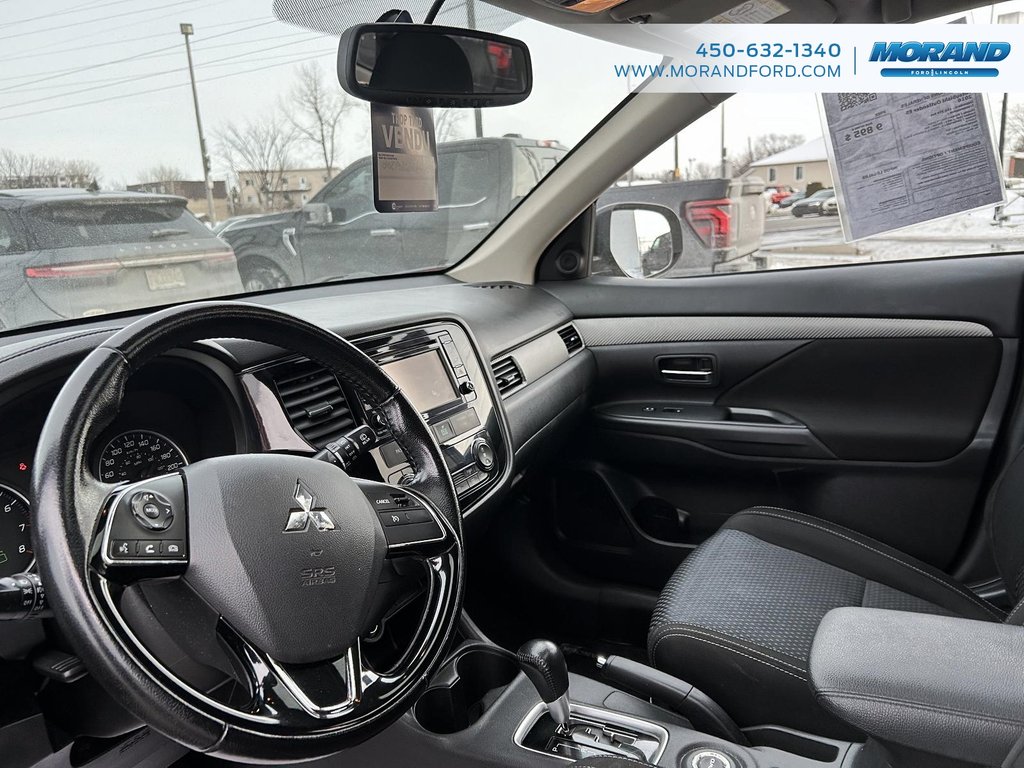 Mitsubishi Outlander ES 2016 à Sainte-Catherine, Québec - 14 - w1024h768px
