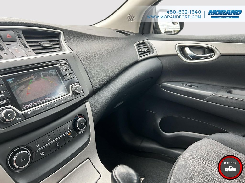 Nissan Sentra  2015 à Sainte-Catherine, Québec - 22 - w1024h768px