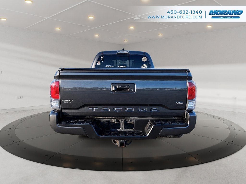 2023 Toyota TACOMA DBL CAB SR5/TRD in Sainte-Catherine, Quebec - 7 - w1024h768px