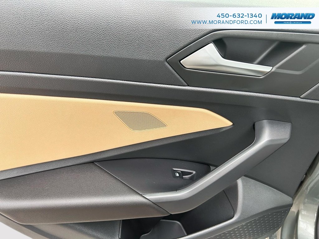 2019 Volkswagen Jetta Highline in Sainte-Catherine, Quebec - 10 - w1024h768px