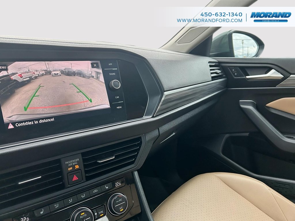 2019 Volkswagen Jetta Highline in Sainte-Catherine, Quebec - 16 - w1024h768px