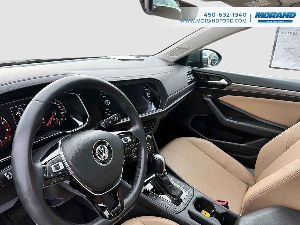 2019 Volkswagen Jetta Highline in Sainte-Catherine, Quebec - 12 - w1024h768px